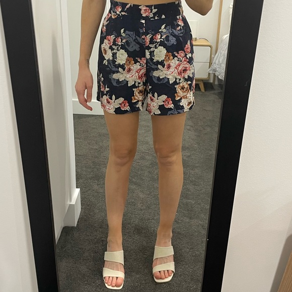 Floral Print Dress Short 🌼 - Picture 6 of 15